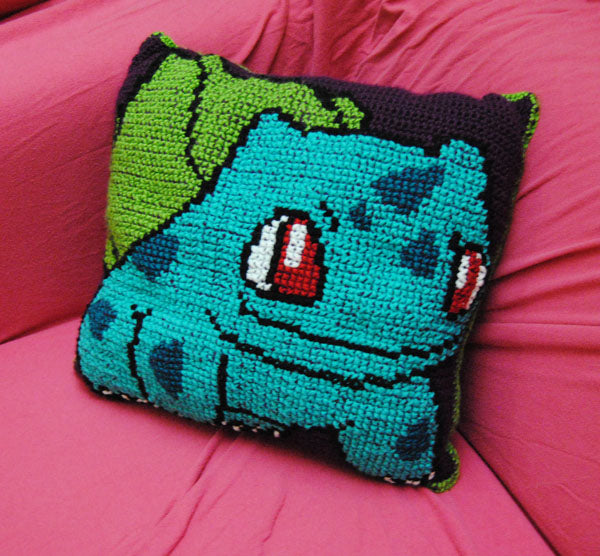 Custom Crochet Character Pillow – Made to Order (Pixel-Style Panel)