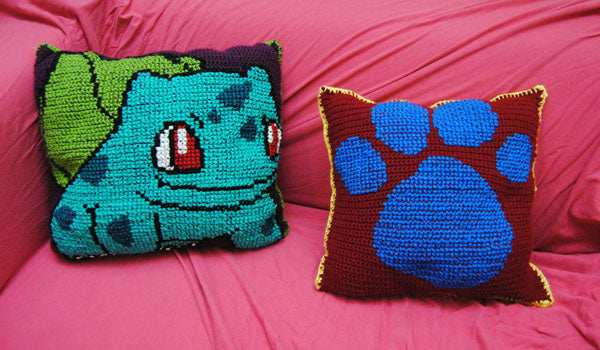 Custom Crochet Character Pillow – Made to Order (Pixel-Style Panel)